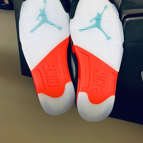 Jordan retro 5’s
